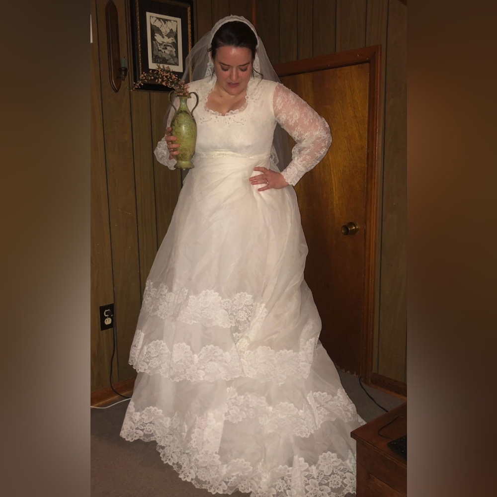 Vintage Wedding Dress